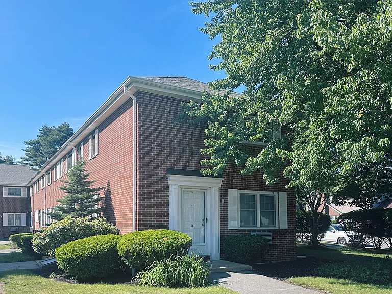 14 Emerson Gardens Rd #14 — Photo 21