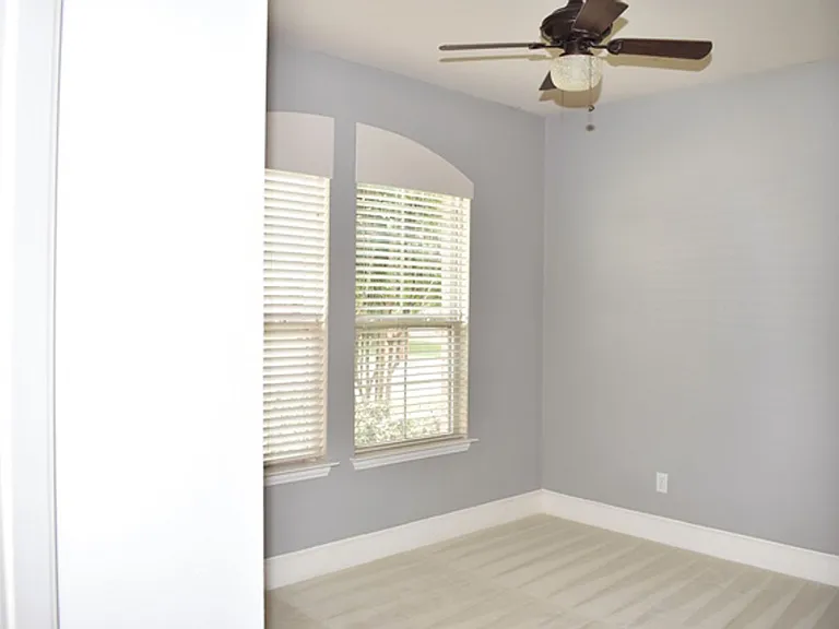 10312 Colfax Dr — Photo 14