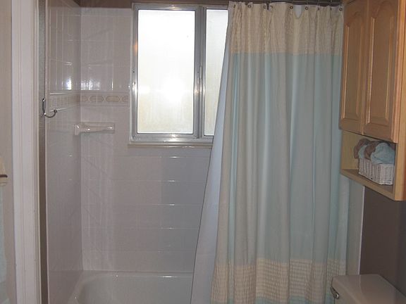 Upper level bathroom