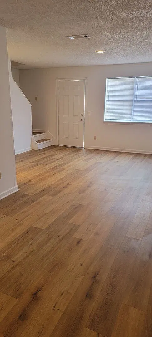 106 Thompson Road — Photo 2