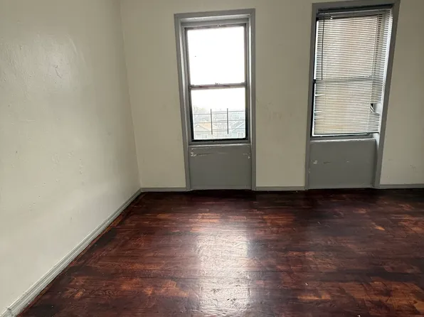 49 Milford Ave #11L, Newark, NJ 07108