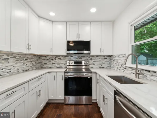 111 W Central Ave, Paoli, PA 19301