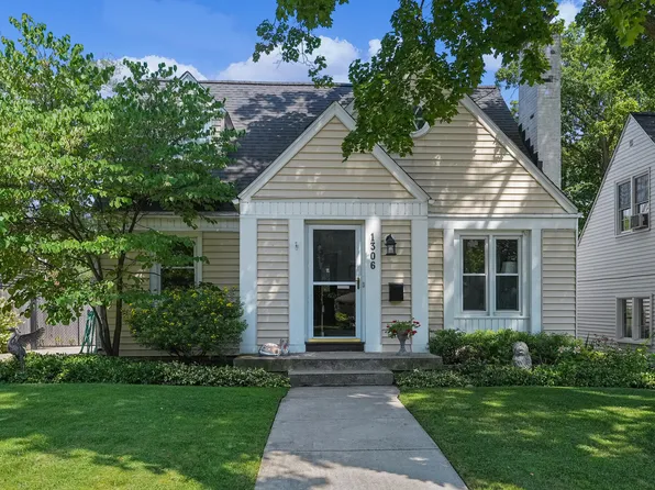 1306 Allerton Ave SE, Grand Rapids, MI 49506
