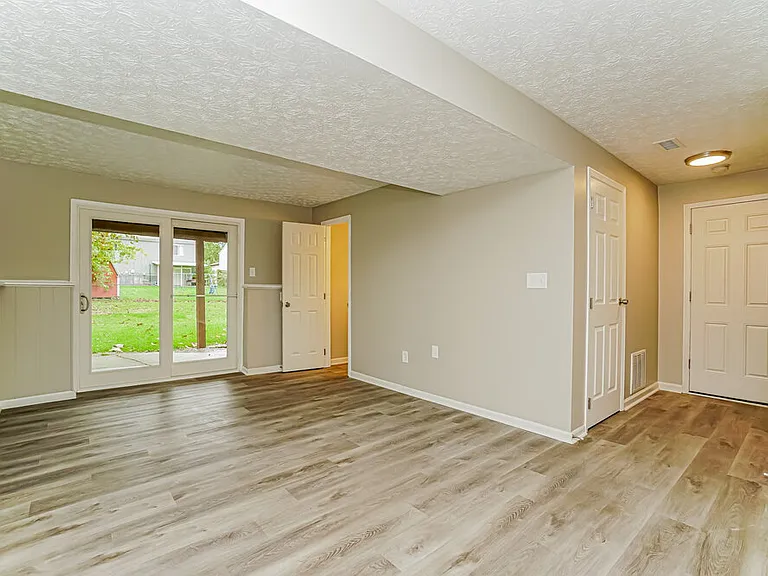 6978 Britwell Ln — Photo 12