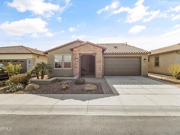 3rd image of 13389 W MAYBERRY Trail