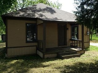 301 W Main St, Pilot Point, TX 76258