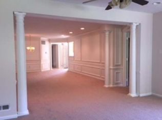 5 Bittersweet Pl, Mount Laurel, NJ 08054