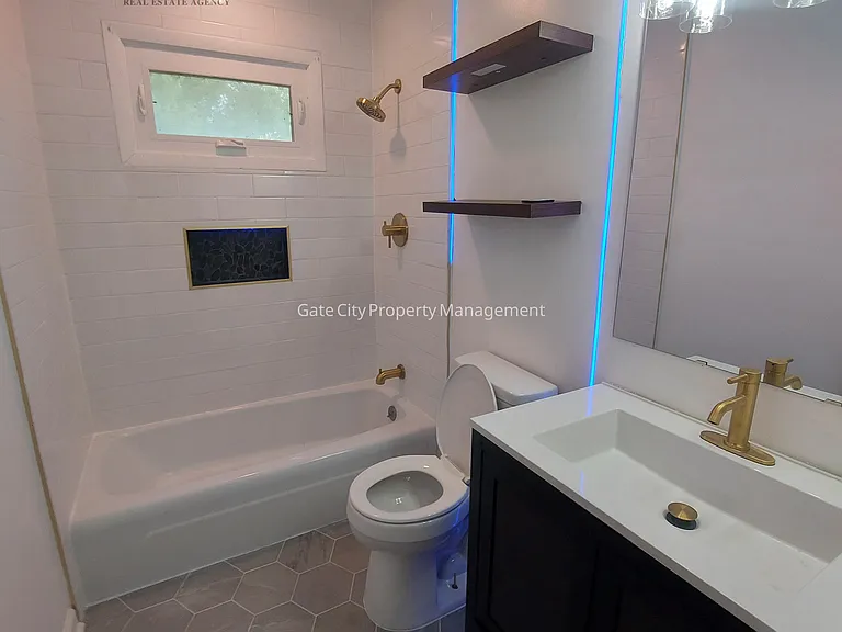 2330 Kersey St #G — Photo 10