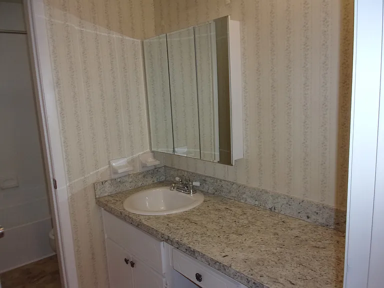 405 Flagler Blvd #B5 — Photo 13
