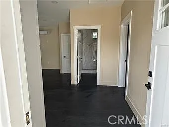 2 bed, 920 sqft, $2,800 — Photo 2