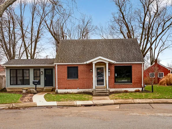 911 Devon Ct, Troy, OH 45373