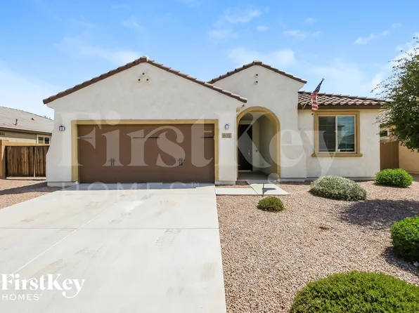 925 W Danish Red Trl, San Tan Valley, AZ 85143