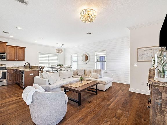 4th image of 143 Grayling Way