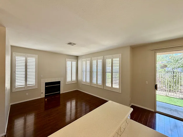 251 S Green Valley Pkwy #4011 — Photo 12