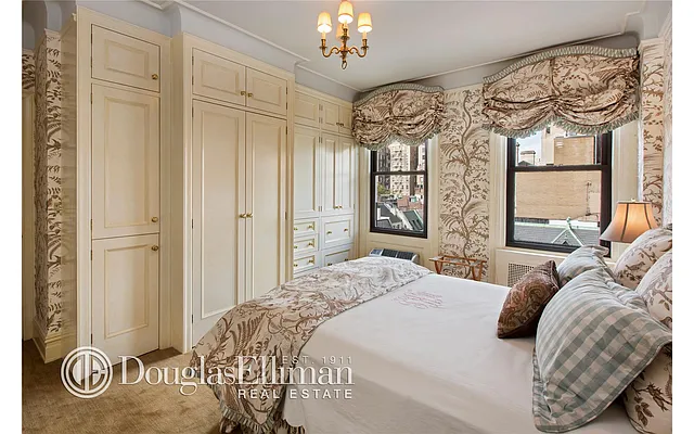 Sold by Douglas Elliman | media 13