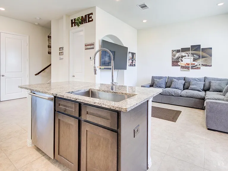 1646 Ryon Falls Dr — Photo 27
