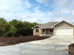 6104 SW 44th, Topeka, KS 66610