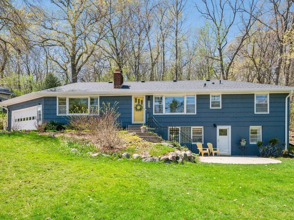 5736 W Glen Moor Rd, Minnetonka, MN 55345