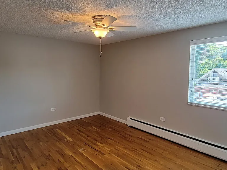 140 S Ogden St — Photo 34