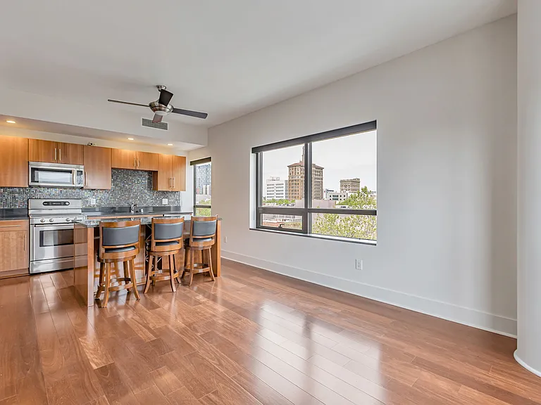 88 E San Fernando St #508 — Photo 8