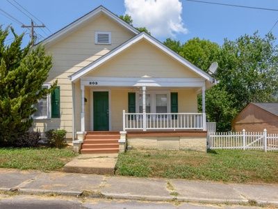 203 W 2nd Ave, Lenoir City, TN, 37771