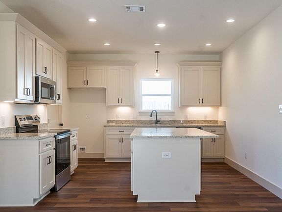 5th image of 315 String Prairie Way