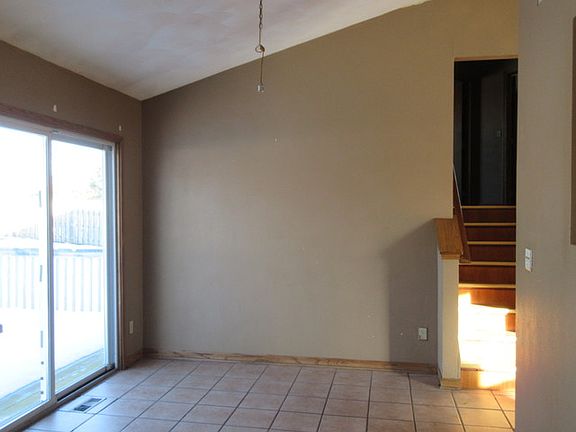 3rd image of 6414 Laurel Cherry Dr