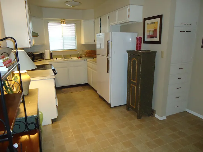 1108 Cypress Dr — Photo 14