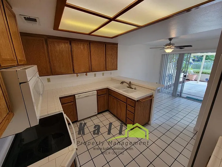 2096 Northshore Dr #C — Photo 6
