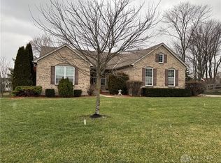 6535 Tree View Dr, Middletown, OH 45044