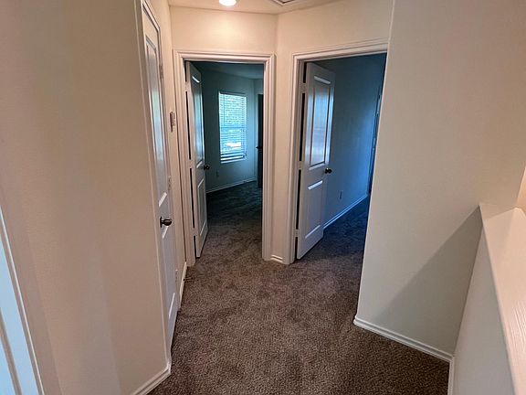 5th image of 1005 S 6th St Unit 1