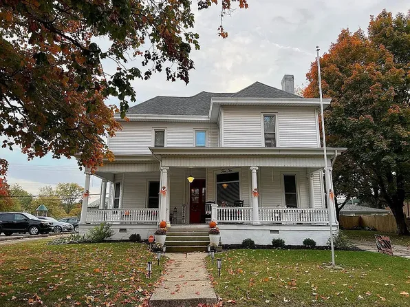 410 W Court St, Paris, IL 61944