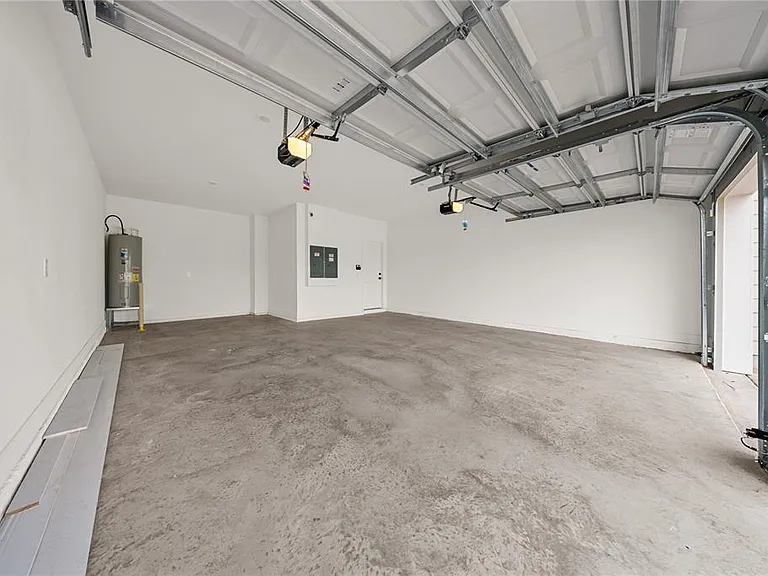12890 Eureka Lemon Dr — Photo 37