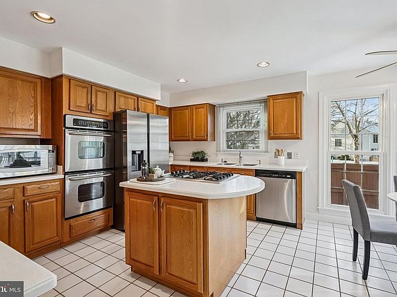 5th image of 11928 Parkside Dr