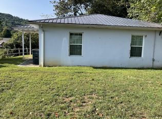101 S Babcock St, Tellico Plains, TN 37385