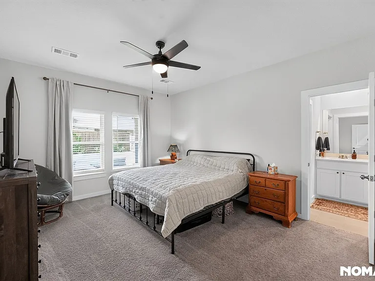 626 Cari Ln — Photo 24