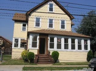 54 Hungry Harbor Rd, Valley Stream, NY 11581