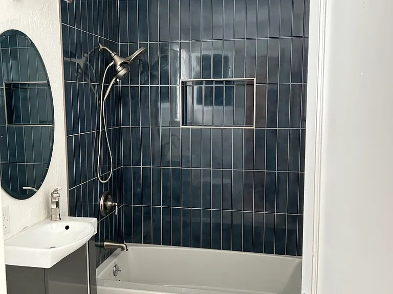 675 Clementina St — Photo 20