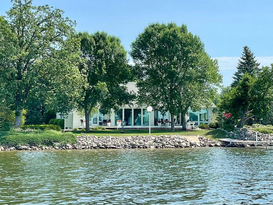 1760 E Shore Dr, Detroit Lakes, MN 56501 Zillow