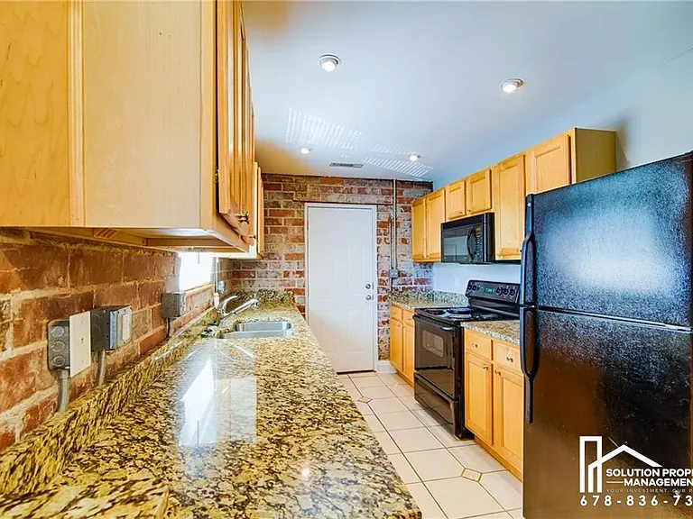 36 Daniel St SE #7 — Photo 9