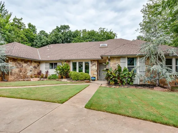 723 Sunny Brook Dr, Edmond, OK 73034