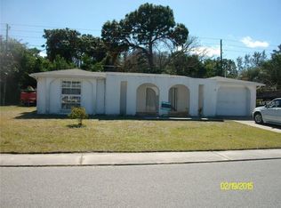 3744 Beacon Square Dr, Holiday, FL 34691