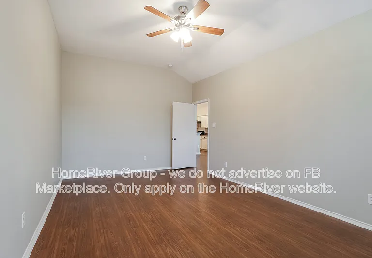 11427 Ryan Ct — Photo 10
