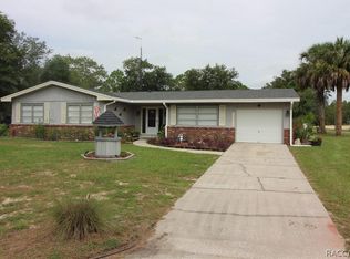 10205 N Spaulding Dr, Citrus Springs, FL 34433