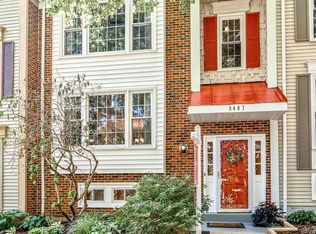 5407 Long Boat Ct, Fairfax, VA