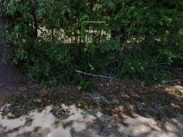 1851 County Road 44800, Blossom, TX 75416