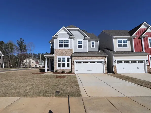 101 Faxton Way, Holly Springs, NC 27540