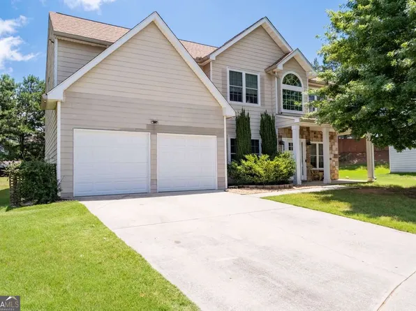 4132 Eldon Dr, Fairburn, GA 30213