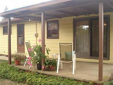 4th image of 650 E Meadowlawn Blvd