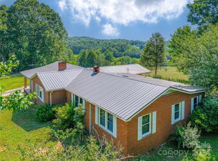 631 Deacon Dr, Marion, NC 28752